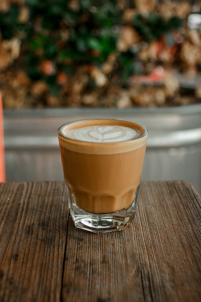 Cortado: Lær om forskellene på de populære kaffetyper